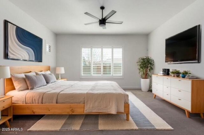 Staged Masterbedroom