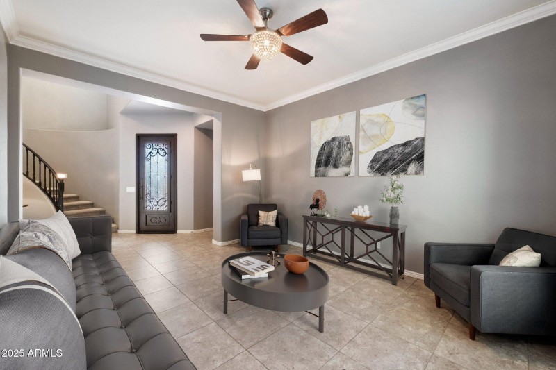 Formal Living Room/Sitting Area