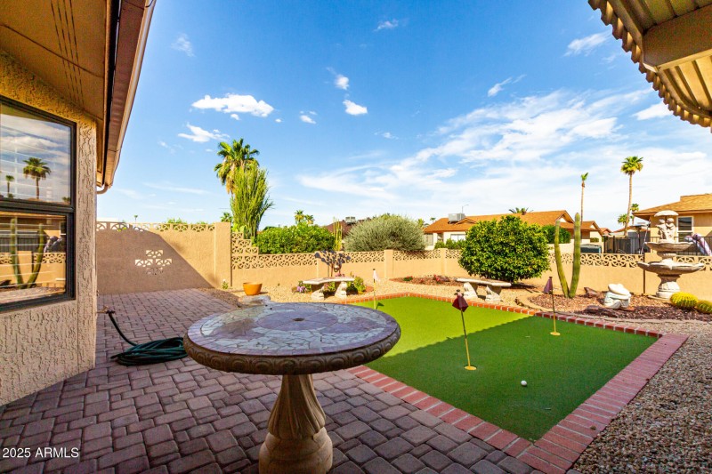 Backyard Putting Green