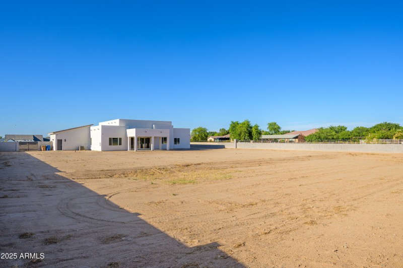 CountryMeadows-12