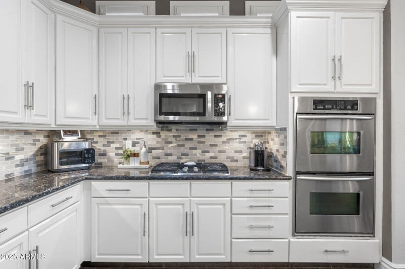 Double ovens!