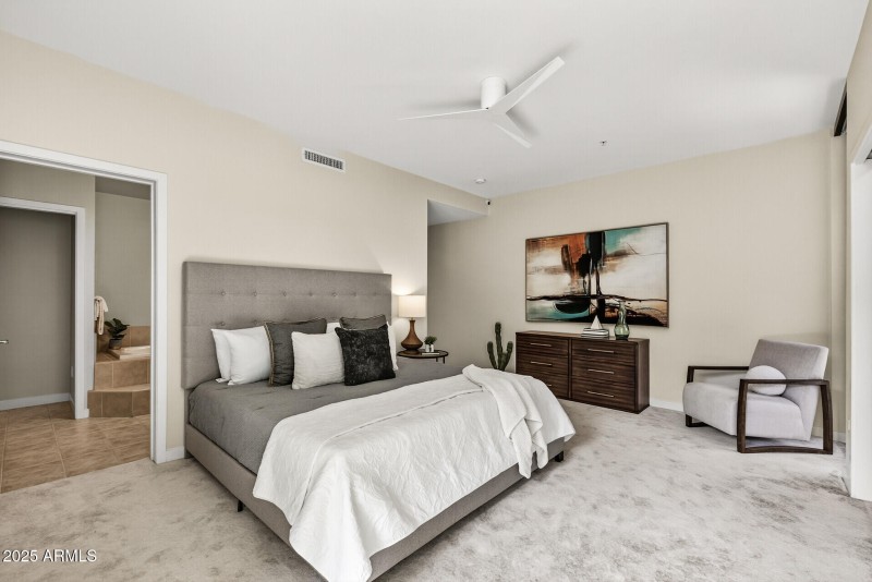 Primary suite
