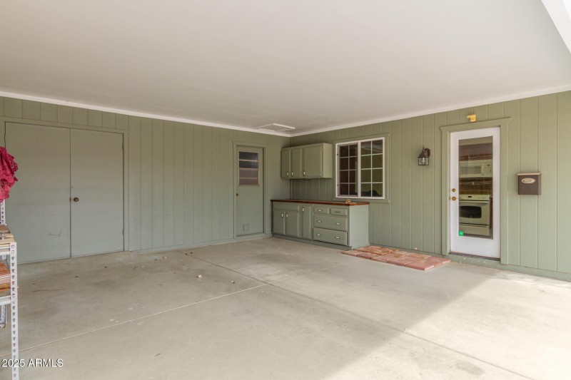 32 - Whispering Lake