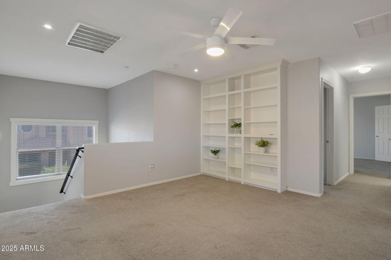 ALL PURPOSE LOFT
