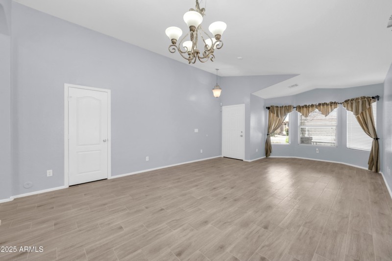 4255 E Rock Dr-6