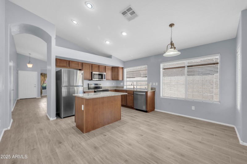 4255 E Rock Dr-10