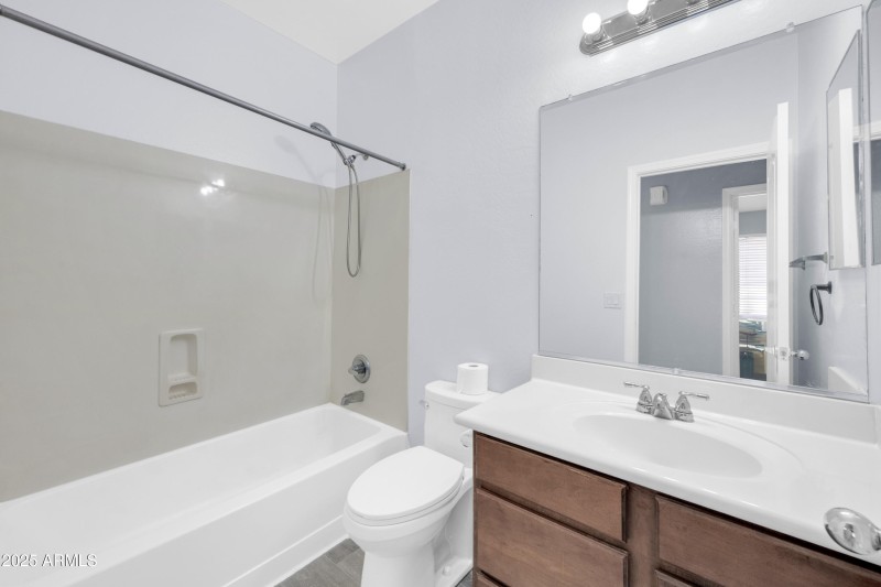 4255 E Rock Dr-27