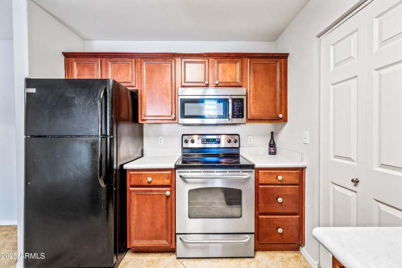 11-17017N12S1126-ocupix