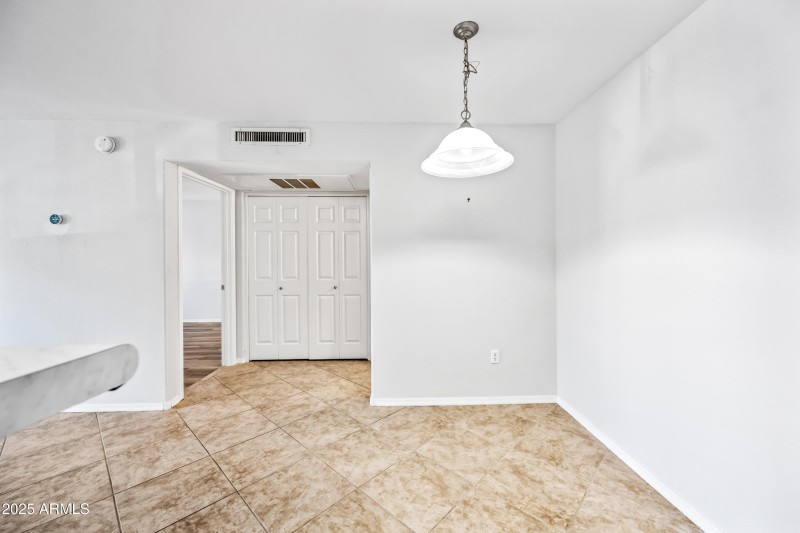 13-17017N12S1126-ocupix