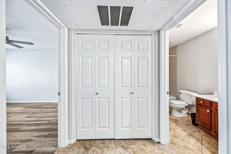 16-17017N12S1126-ocupix