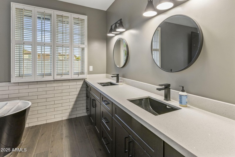 GUEST BATHROOM 4