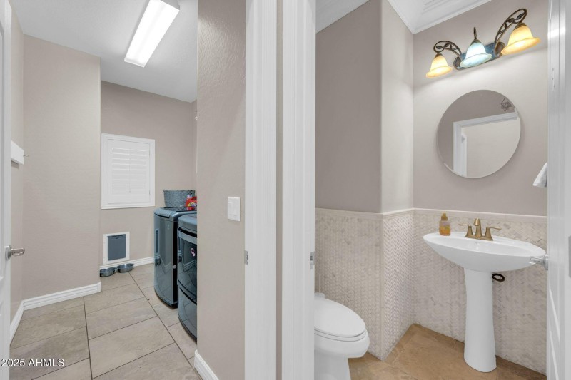 2249 E Galileo Dr-49