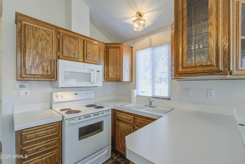 Kitchen 6
