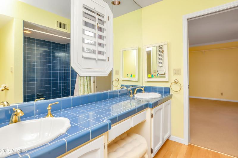 Jack and Jill Bath