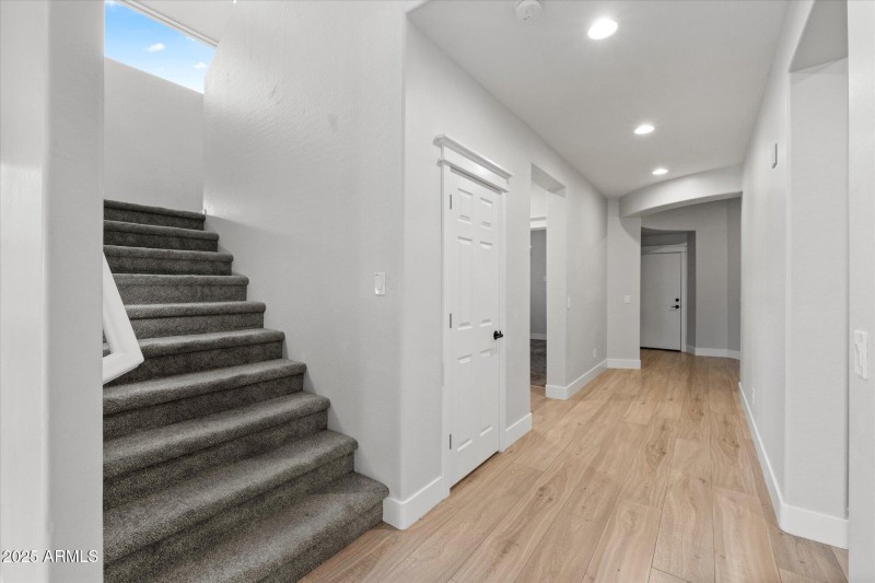 Stairs to 2nd Level