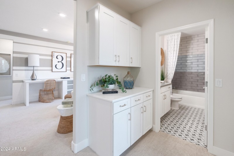 LOFT / 3RD BATH