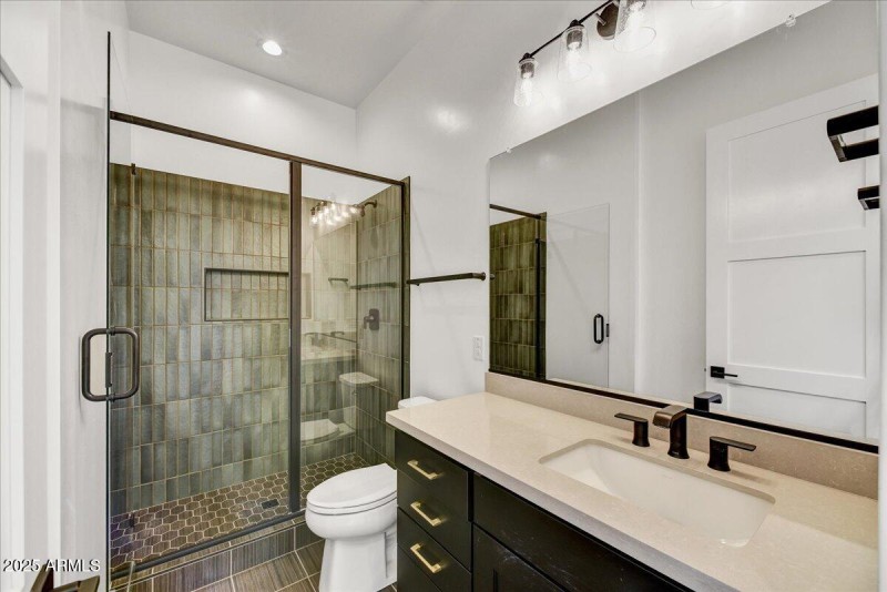 19-Bathroom 2