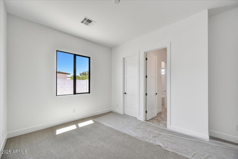 24-Bedroom 5