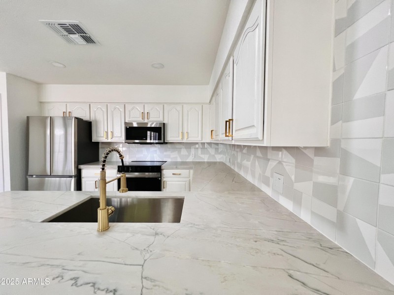 Kitchen2