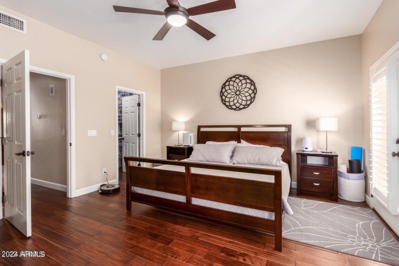 13-First master suite