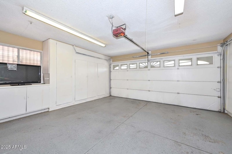 Garage-Storage