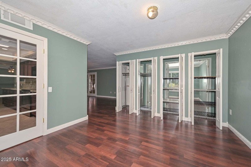 Living Room-Storage