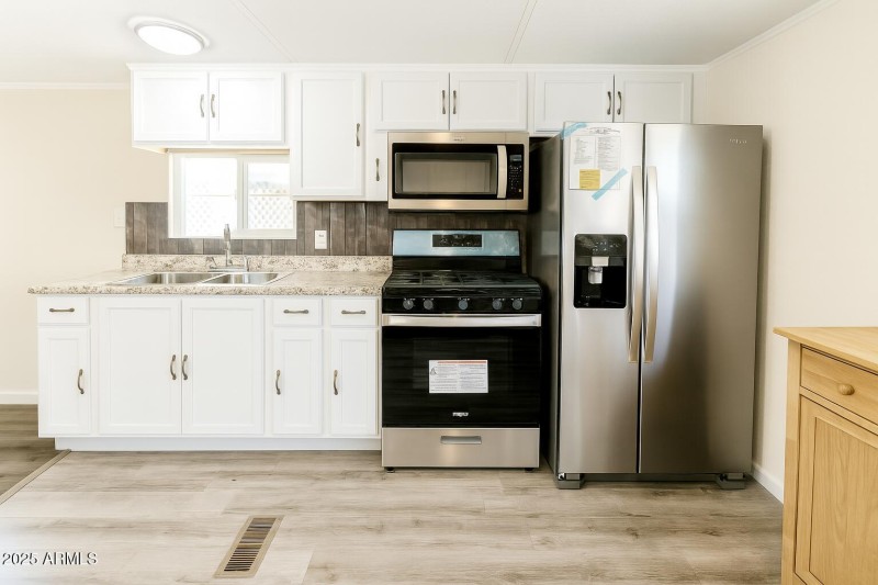 kitchen2