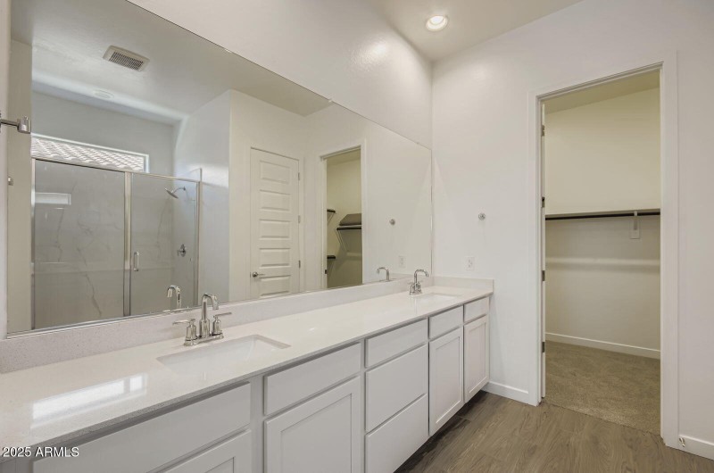 Owners Bath