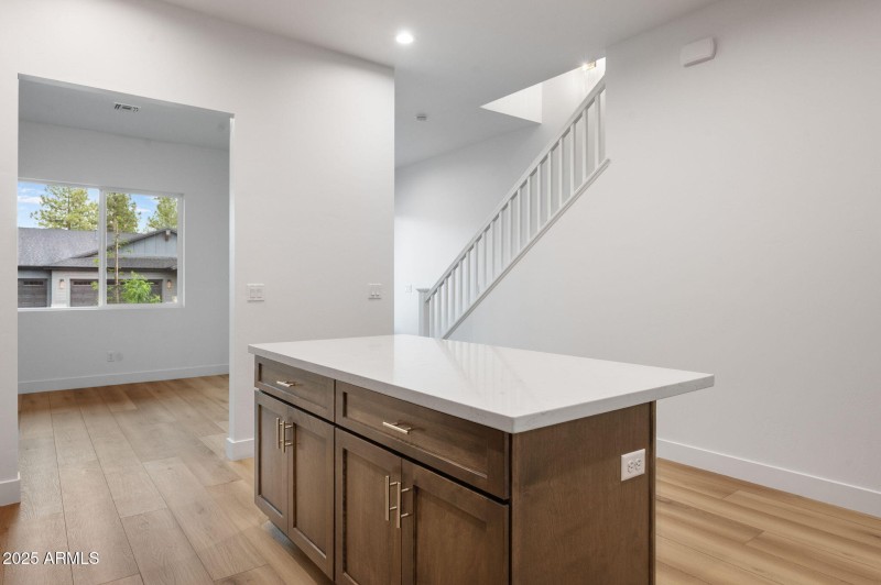 14-Kitchen Island