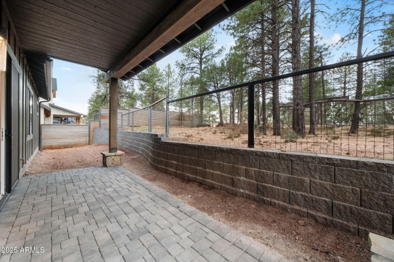 Back Patio-lot-17-plan-2303-cdr-ridge