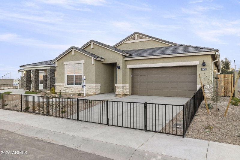 3-web-or-mls-9428-n-178th-dr