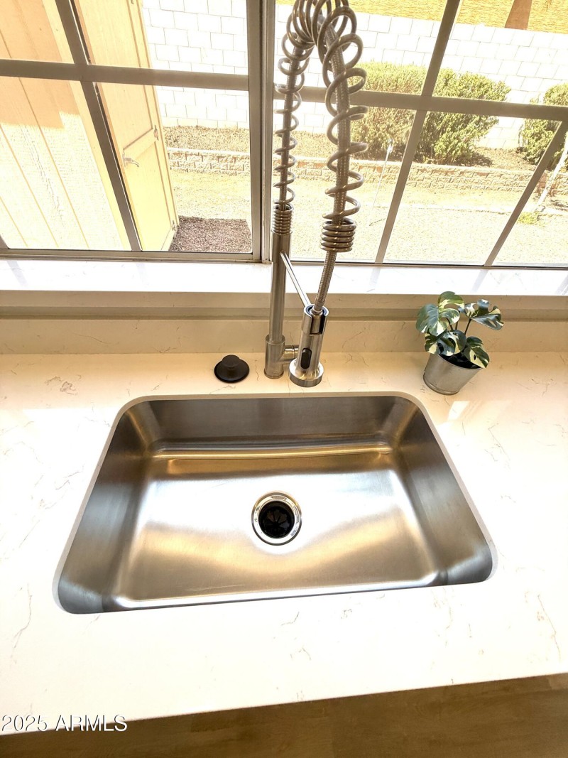 Kitchen sink