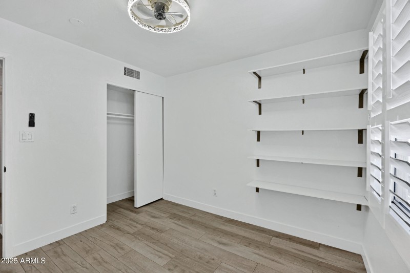 8017 E Glenrosa Ave-18