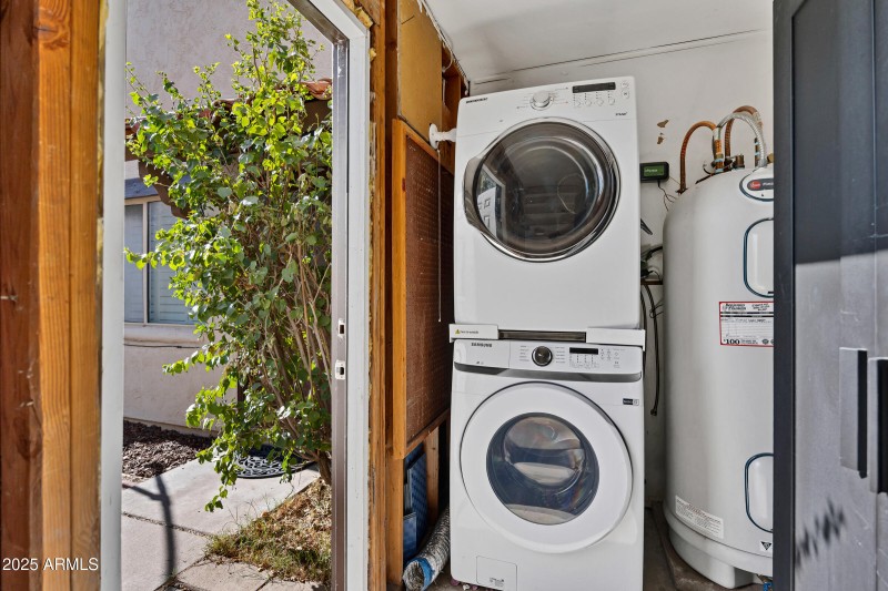 8017 E Glenrosa Ave-20