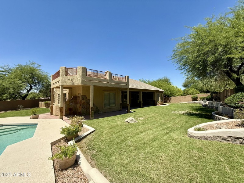 SH-exterior