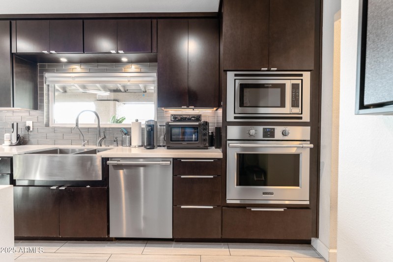Kitchen05