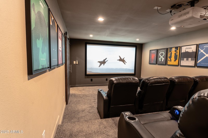 Theater02
