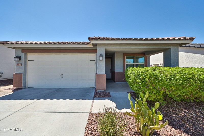2-Car Garage