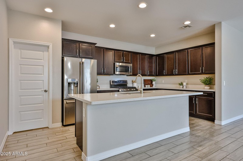 Lots of Cabinets