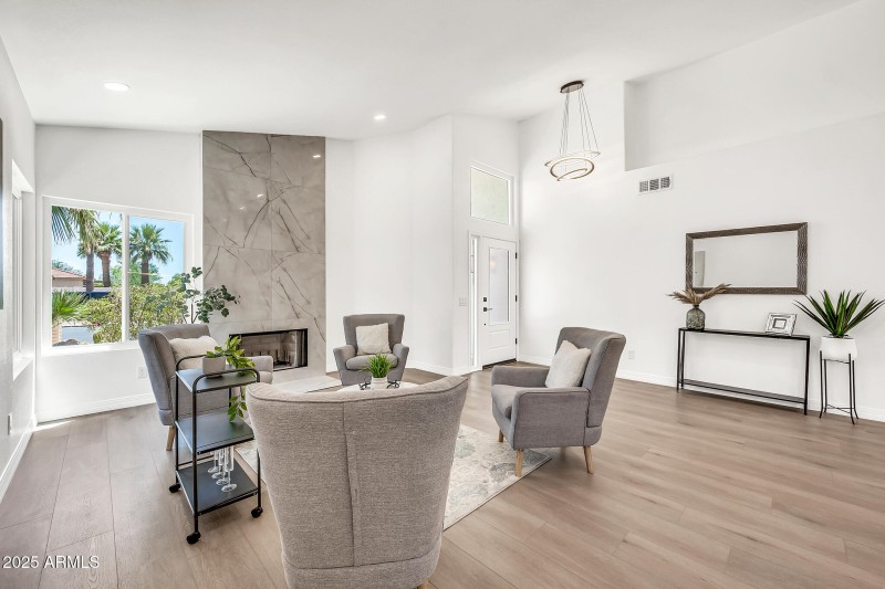 10914 E Navajo Dr-6_(2048)