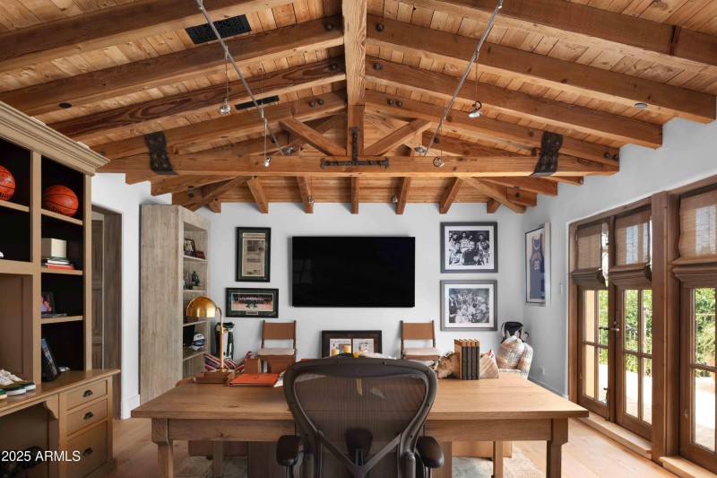 Office/5th Bed