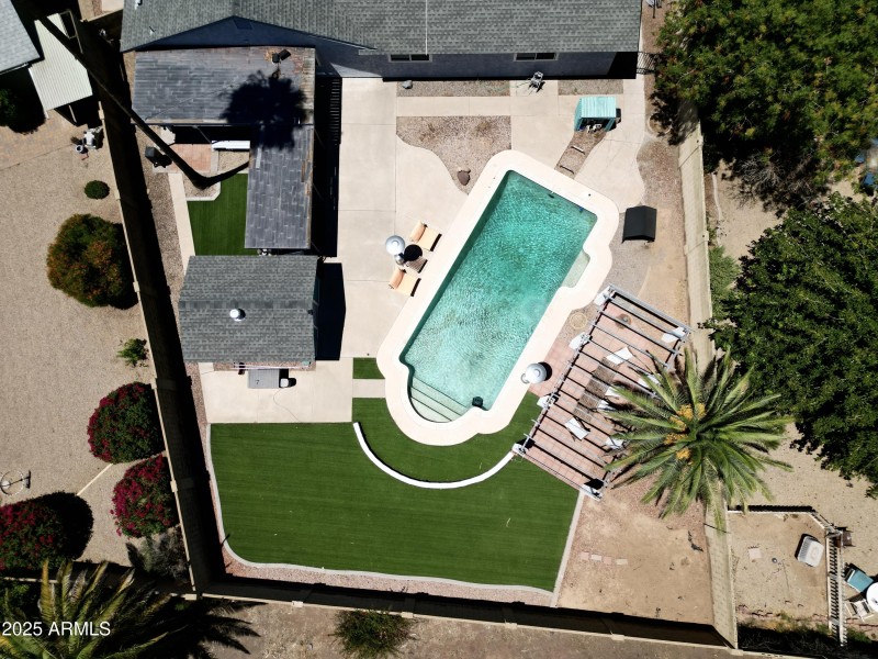 2338 Overhead View of Rear Yard