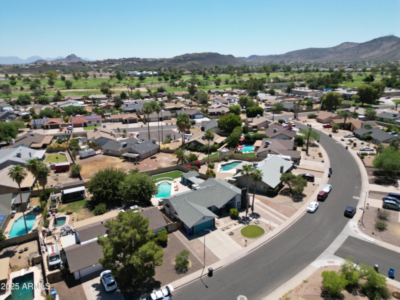 2338 street Community Overview
