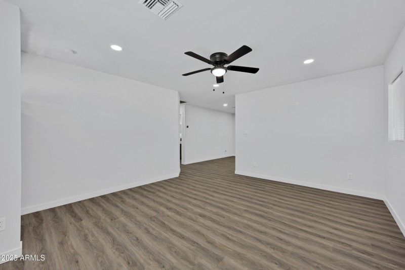 7602 E Thomas Rd-8