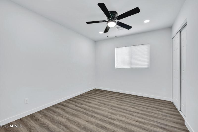 7602 E Thomas Rd-25