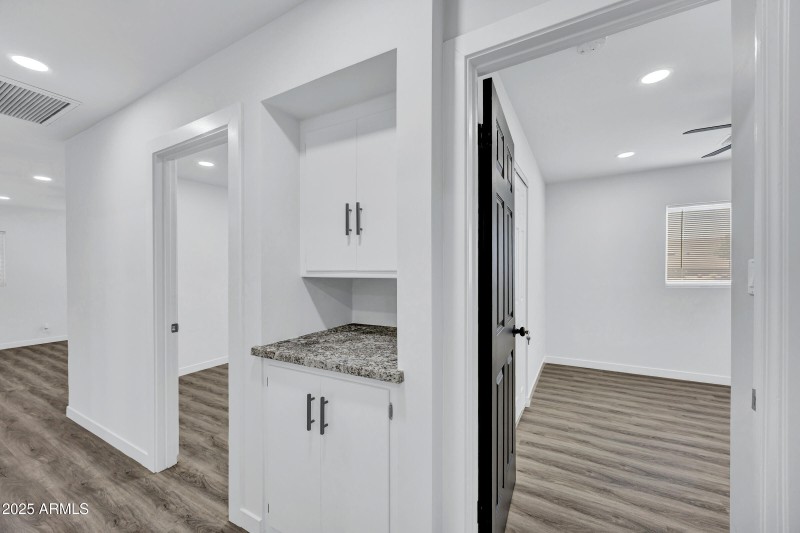 7602 E Thomas Rd-27