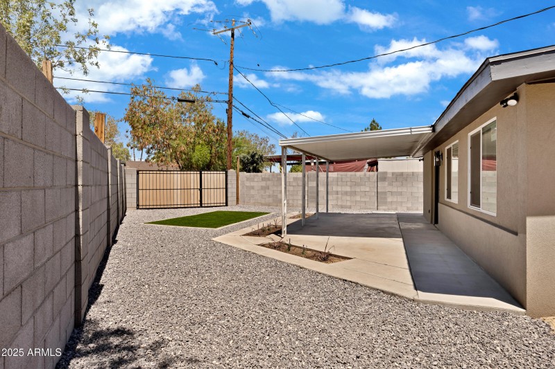 7602 E Thomas Rd-34