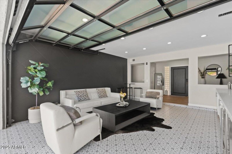 10-Living Room