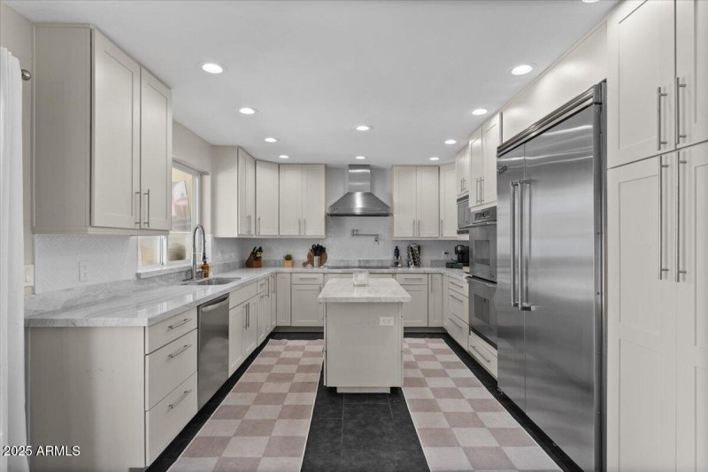 19-Kitchen
