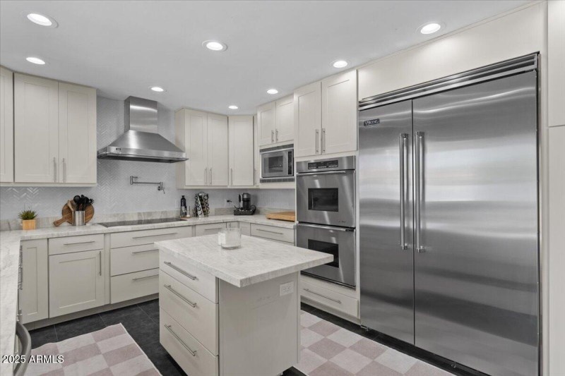 21-Kitchen